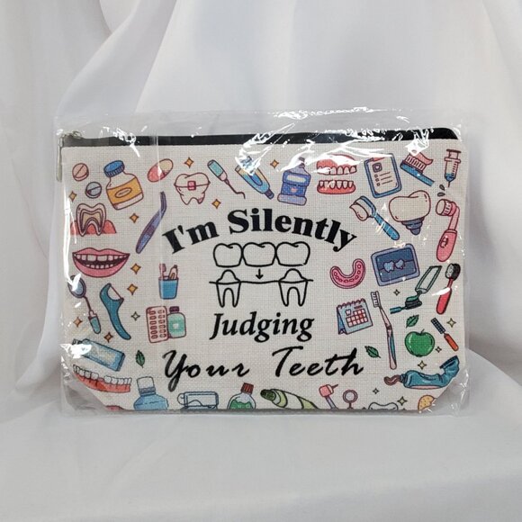 Dental-Themed Cosmetic Bag Canvas Zipper Pouch "Im Silently Judging Your Teeth" - Picture 2 of 5
